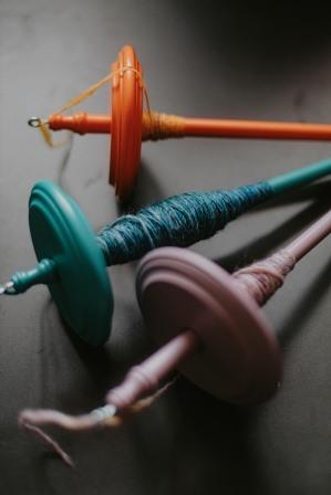 Niddy Noddy by Schacht Spindle Company – Maine Yarn & Fiber Supply