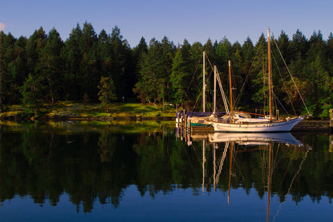 Sailboats on the harbour in Windmill Point