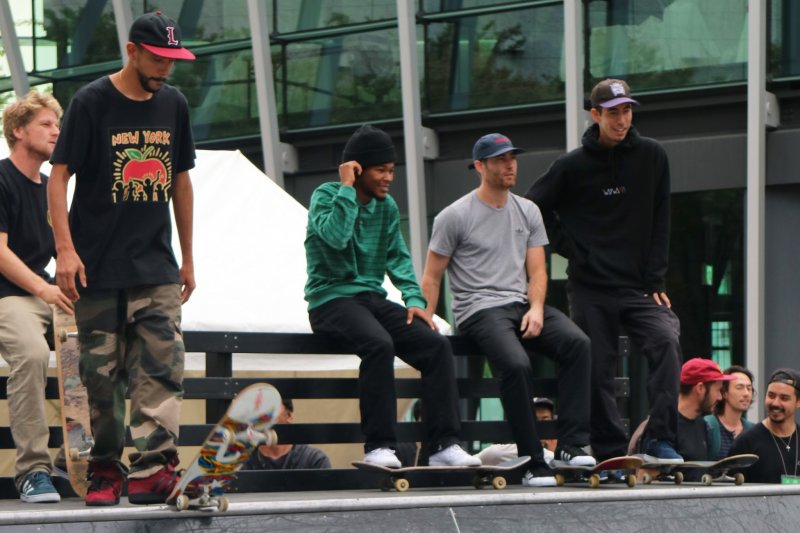 Dwang een miljoen Praktisch The Role of Skateboard Clothing in Skate Culture – The Supply Network