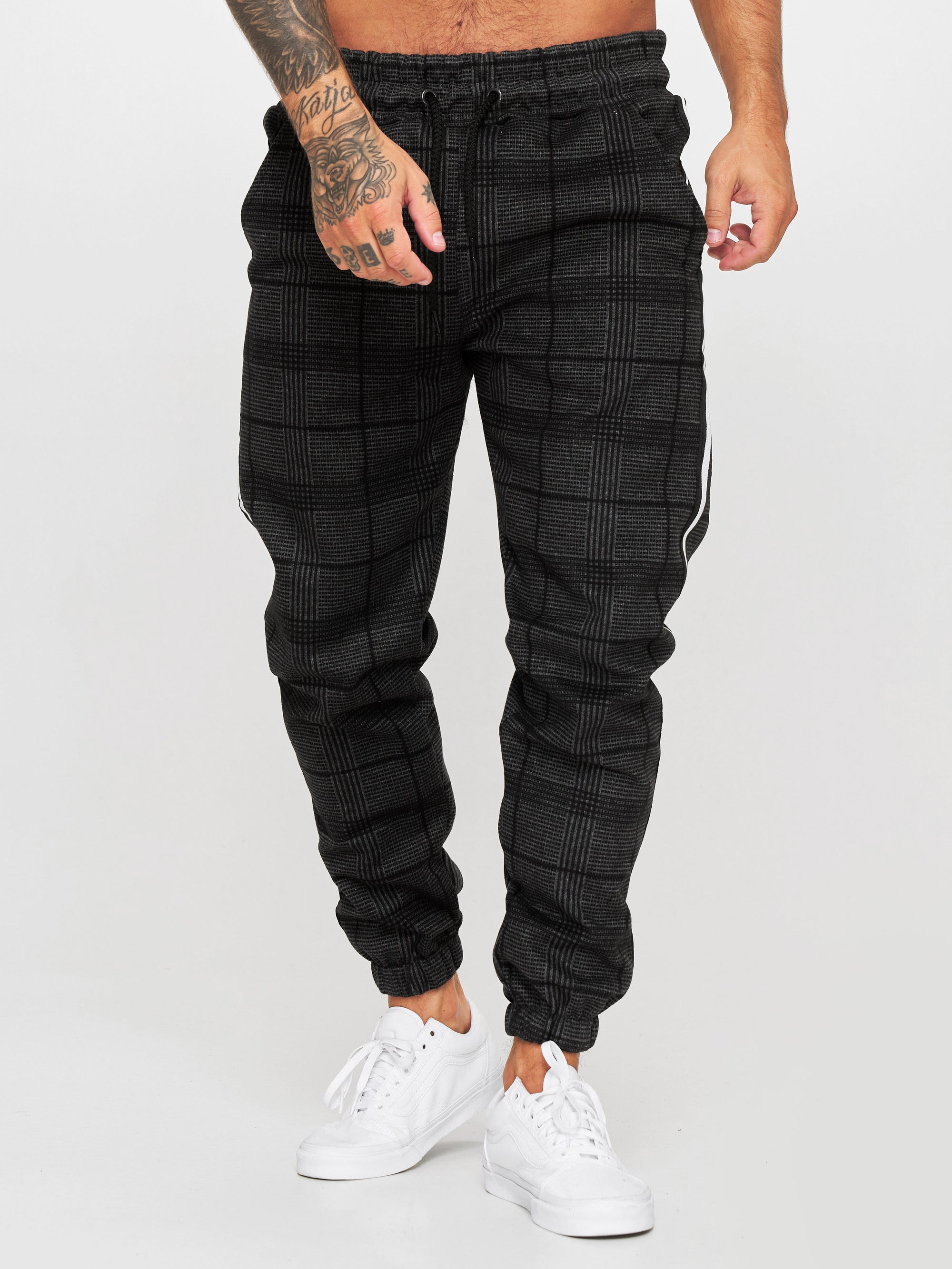 Sori Plaid Sweatpants Joggers - Black X74A - FASH STOP