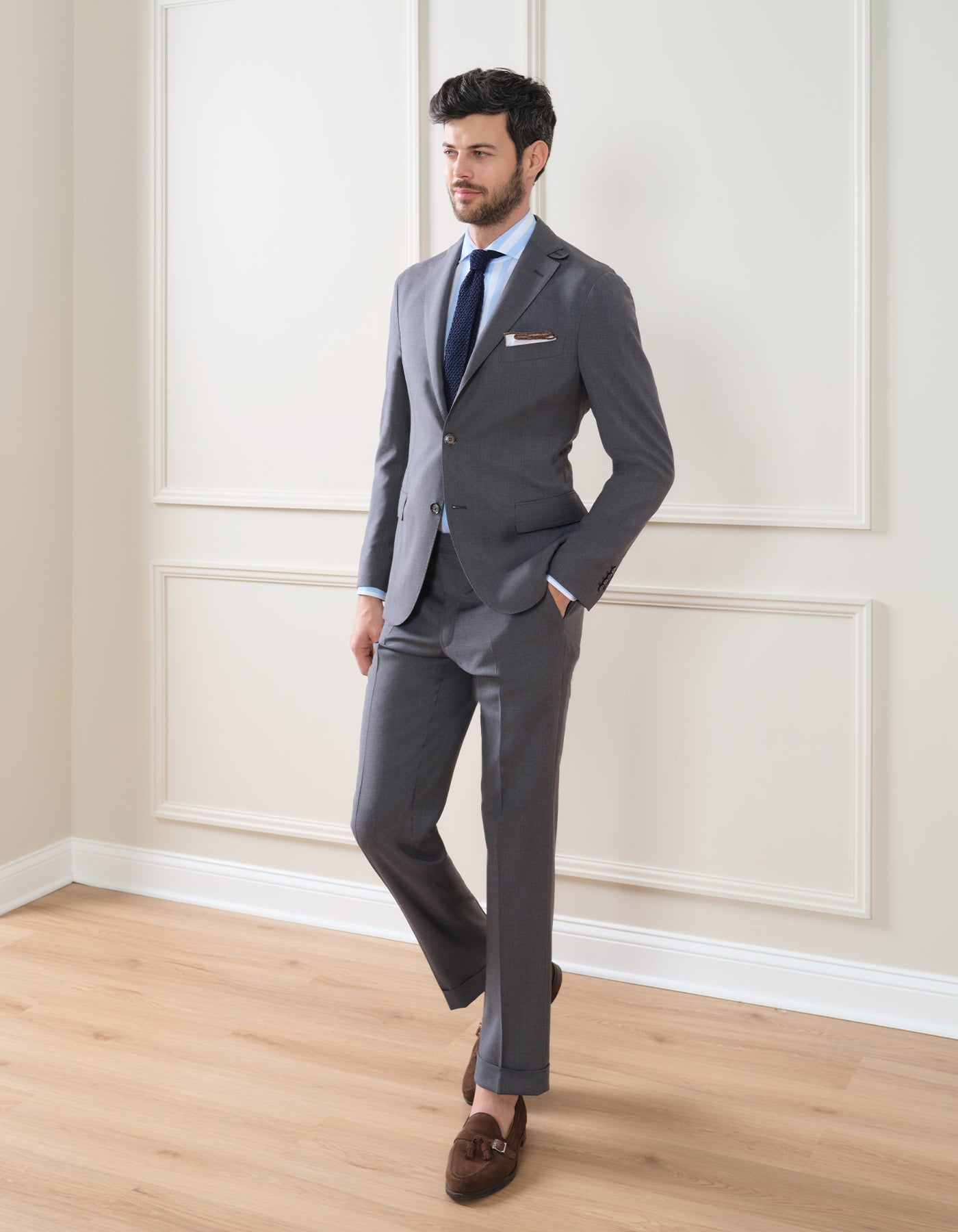 Solid italian wool suit