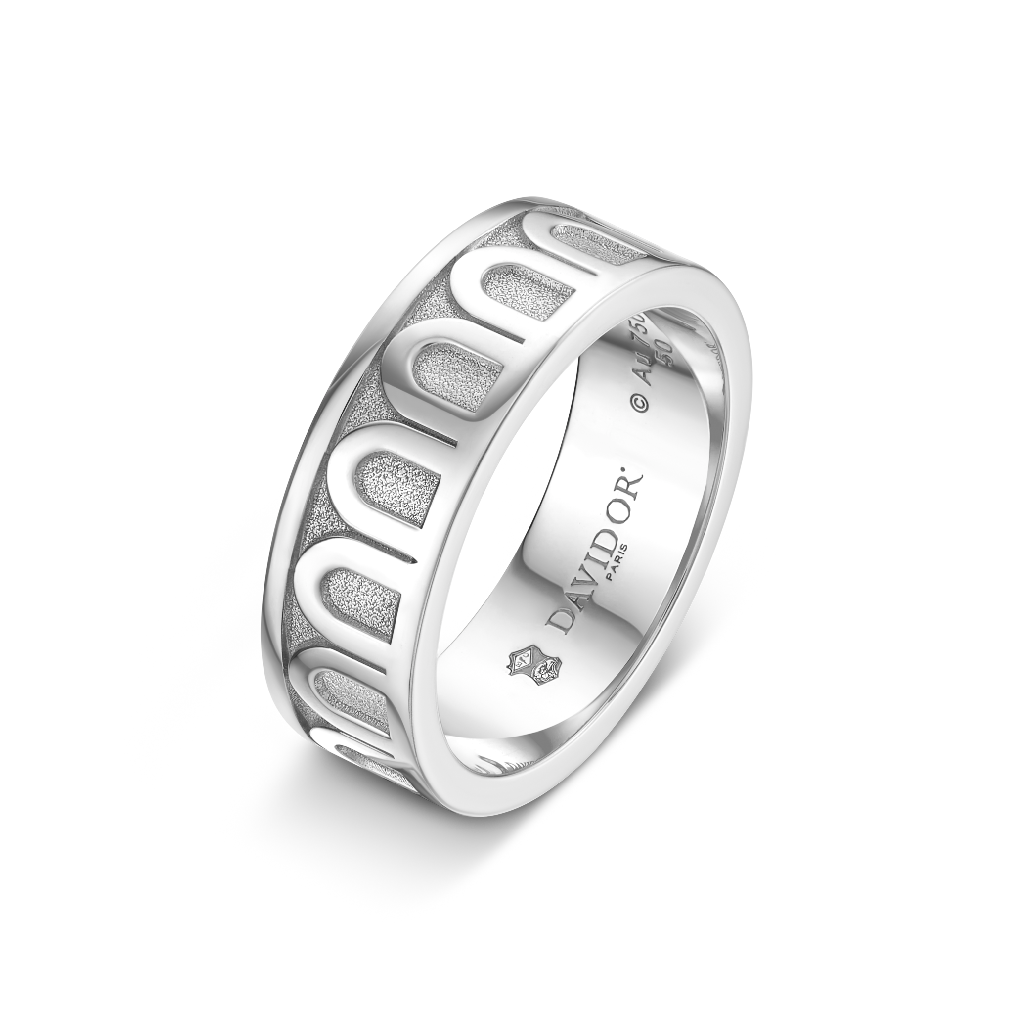 Louis Vuitton® LV Diamonds V Ring, Platinum