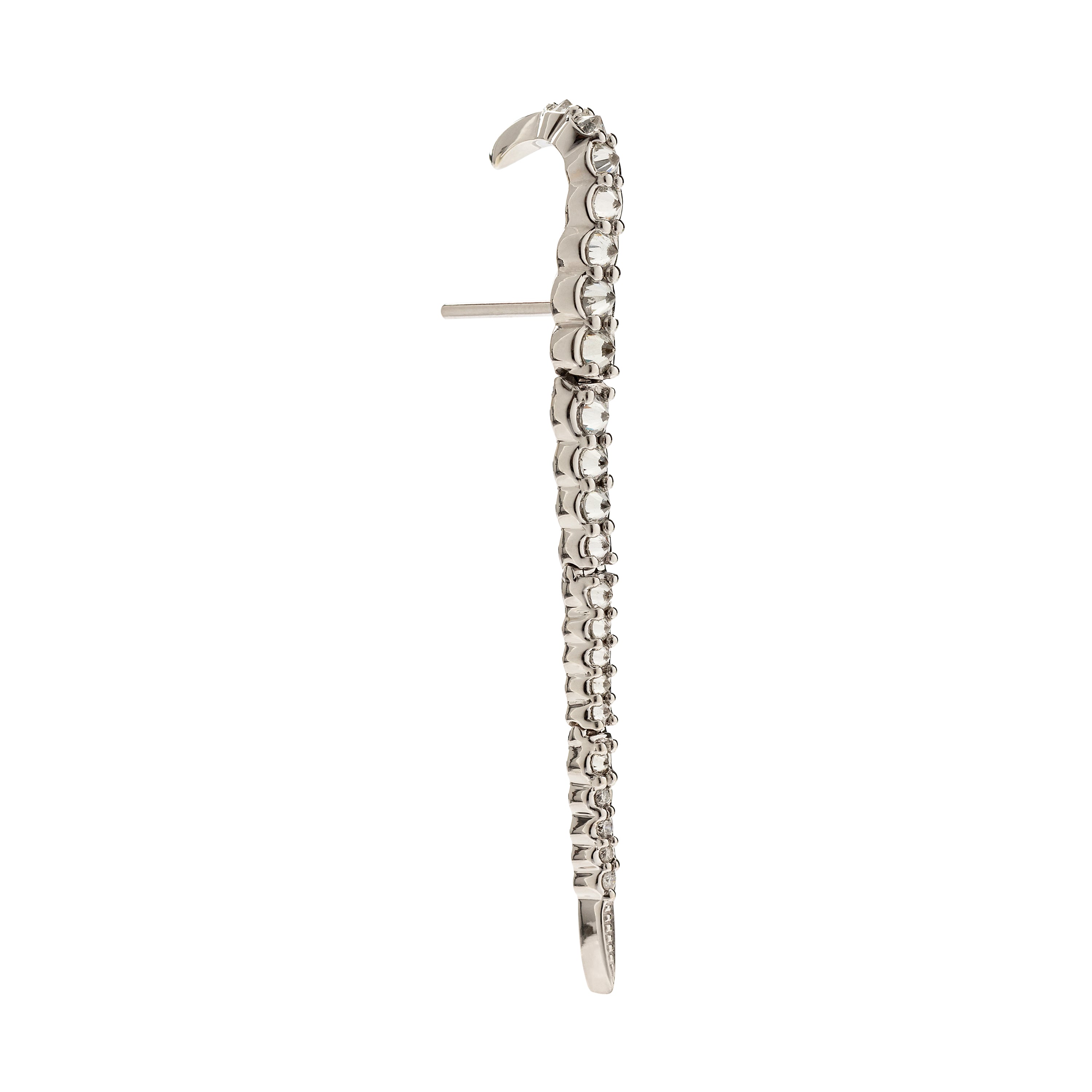 18k white gold earring with diamonds