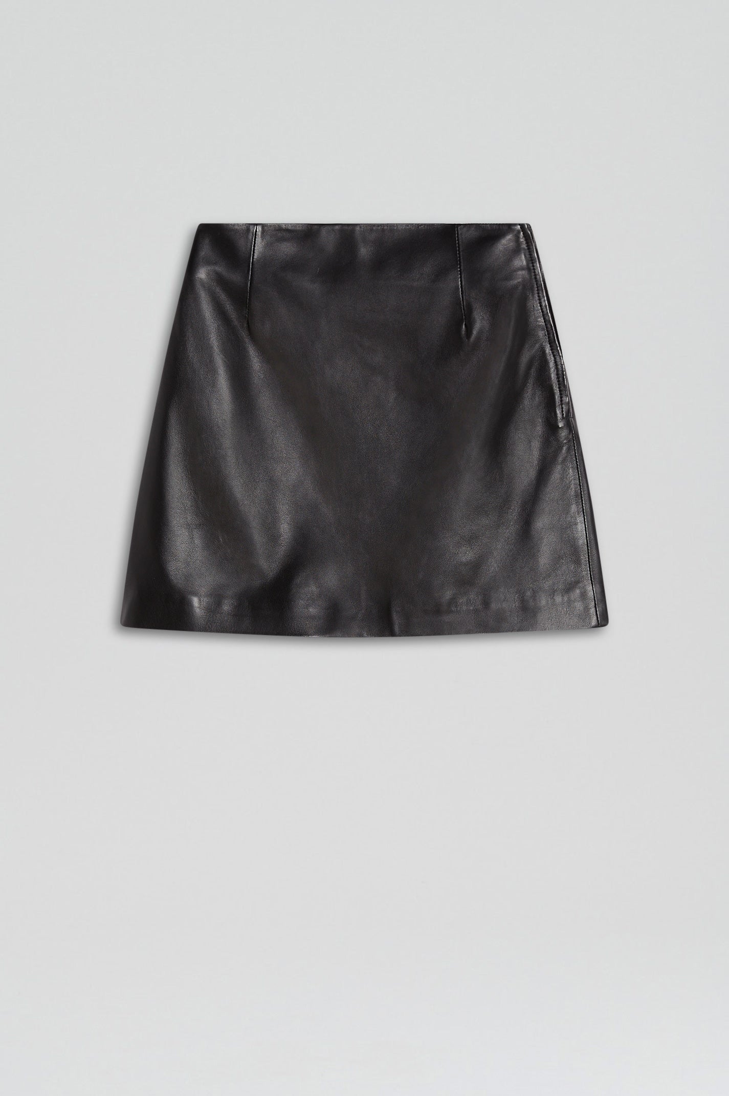 Leather short skirt – black