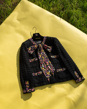 FR40-42 Rare Chanel Early 1980s Wool and Printed Silk Jacket and Top Set