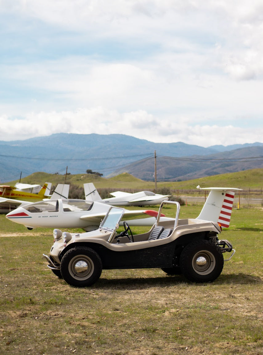 manx-and-gliders.jpg__PID:5fc6475b-bbde-45fc-a259-9fb9c3fcd00b