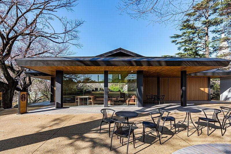 Shinjuku Gyoen Store