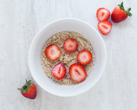 oats with strawberries