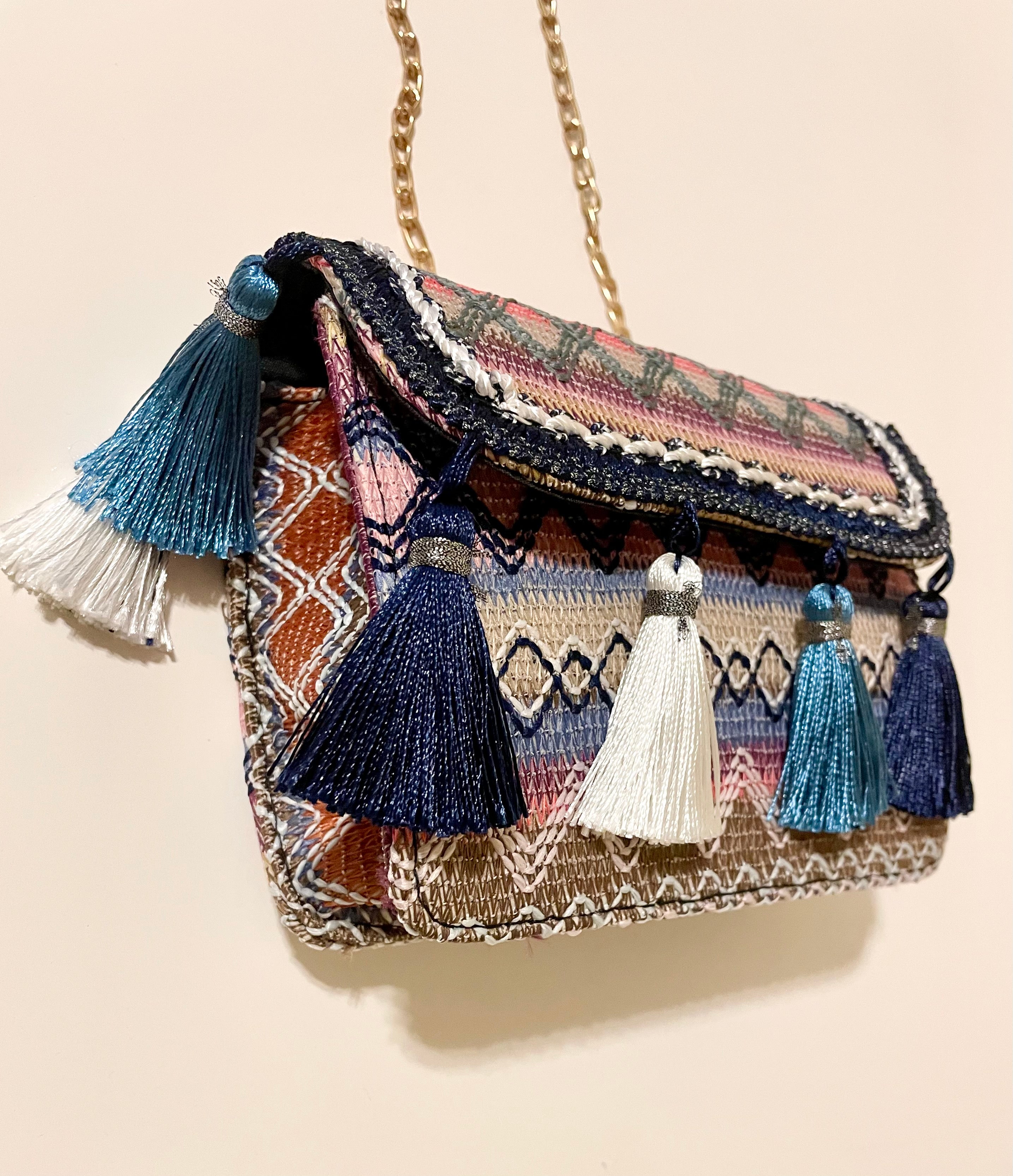 Tribal Tassel Handbag – Grandeur & Grace Co.