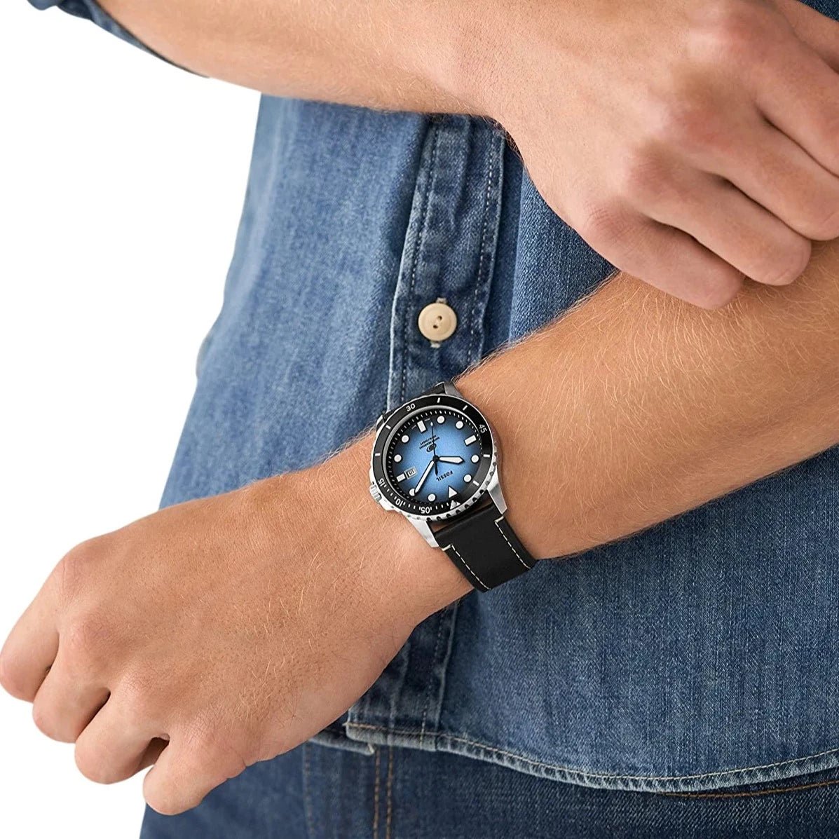 Buy Fossil Blue Quartz Stainless Steel Dive-Inspired Casual Men's Watch |  FS5960 | Time Watch Specialists
