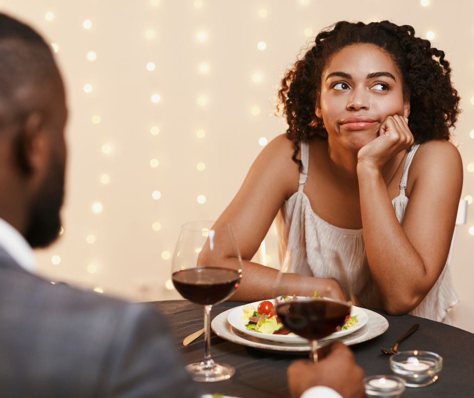 Style de communication – Découvrez comment votre niveau de confort pour discuter de vos désirs et de vos limites peut façonner vos expériences sexuelles.
