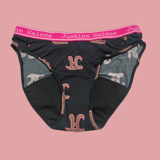 Low-Rise Period Panties in Skulls & Roses