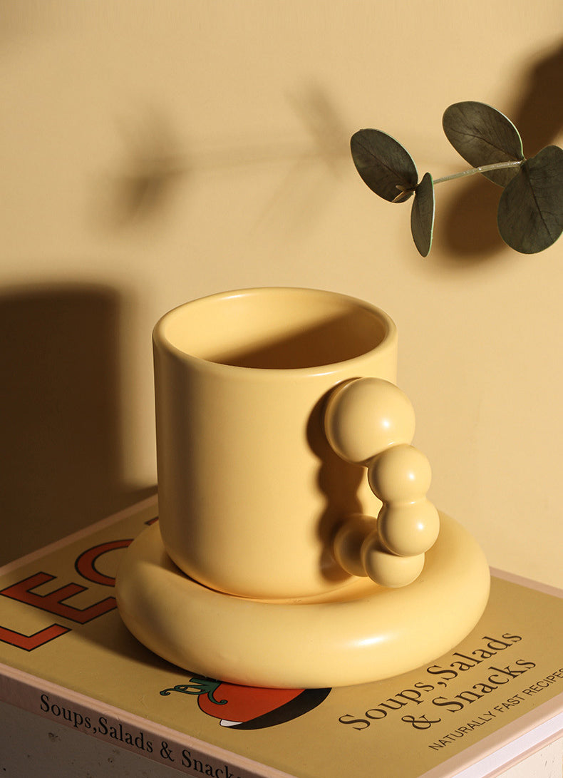 Ceramic Pearly Handle Plump Mug