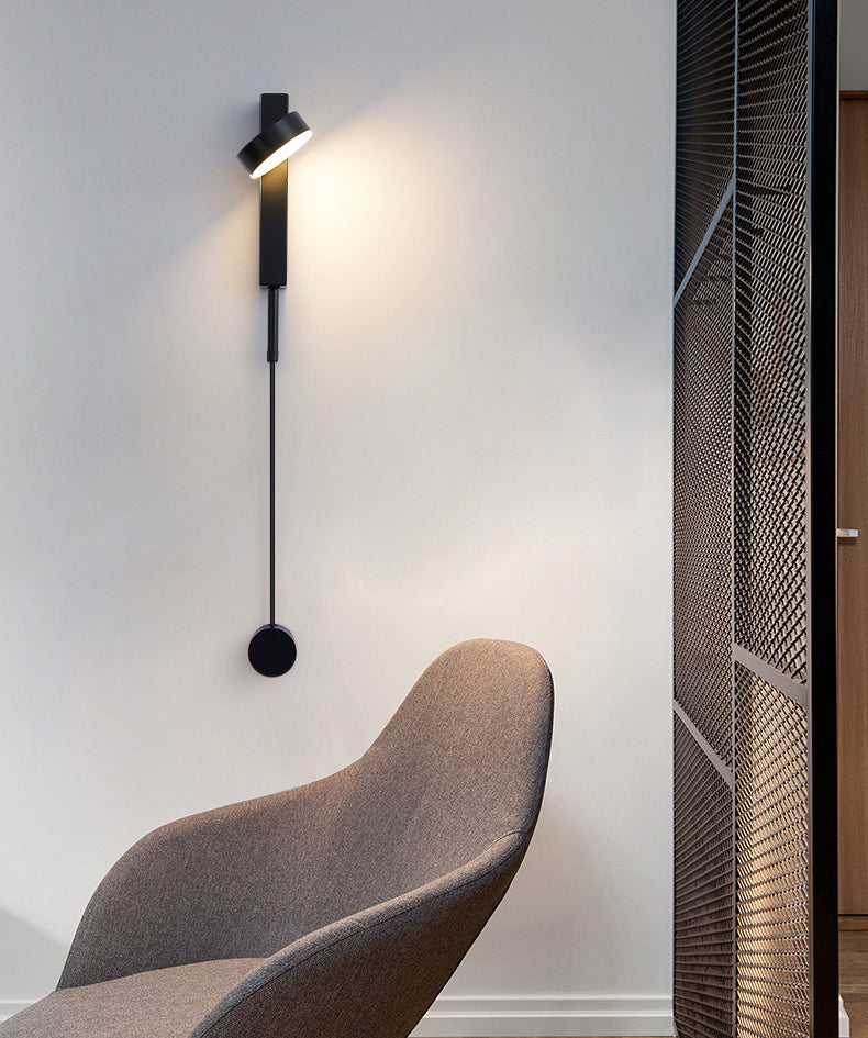 Black Color Nordic Minimalist Elegant Rotatable Wall Lamp