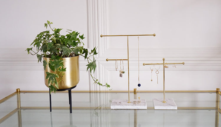marble gold jewelry display rack