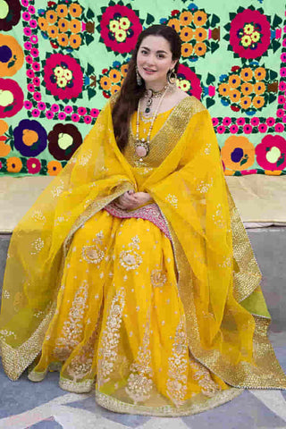 Most Beautiful Haldi Outfits We Observed on Our Real Brides