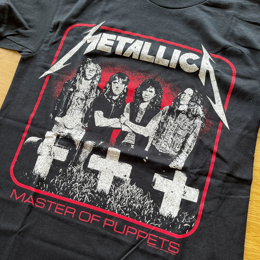 Metallica - MOP (Vintage Group Photo) - Black T-Shirt – Twisted Thread