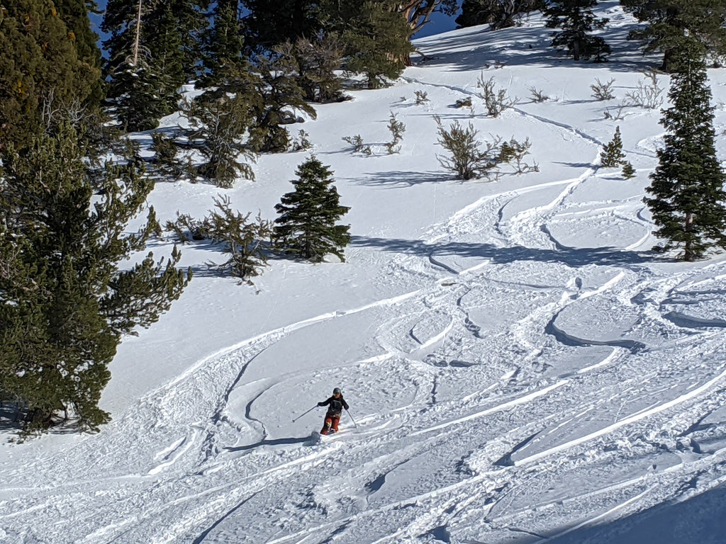 Easy Mammoth Lakes Backcountry Skiing and Splitboarding