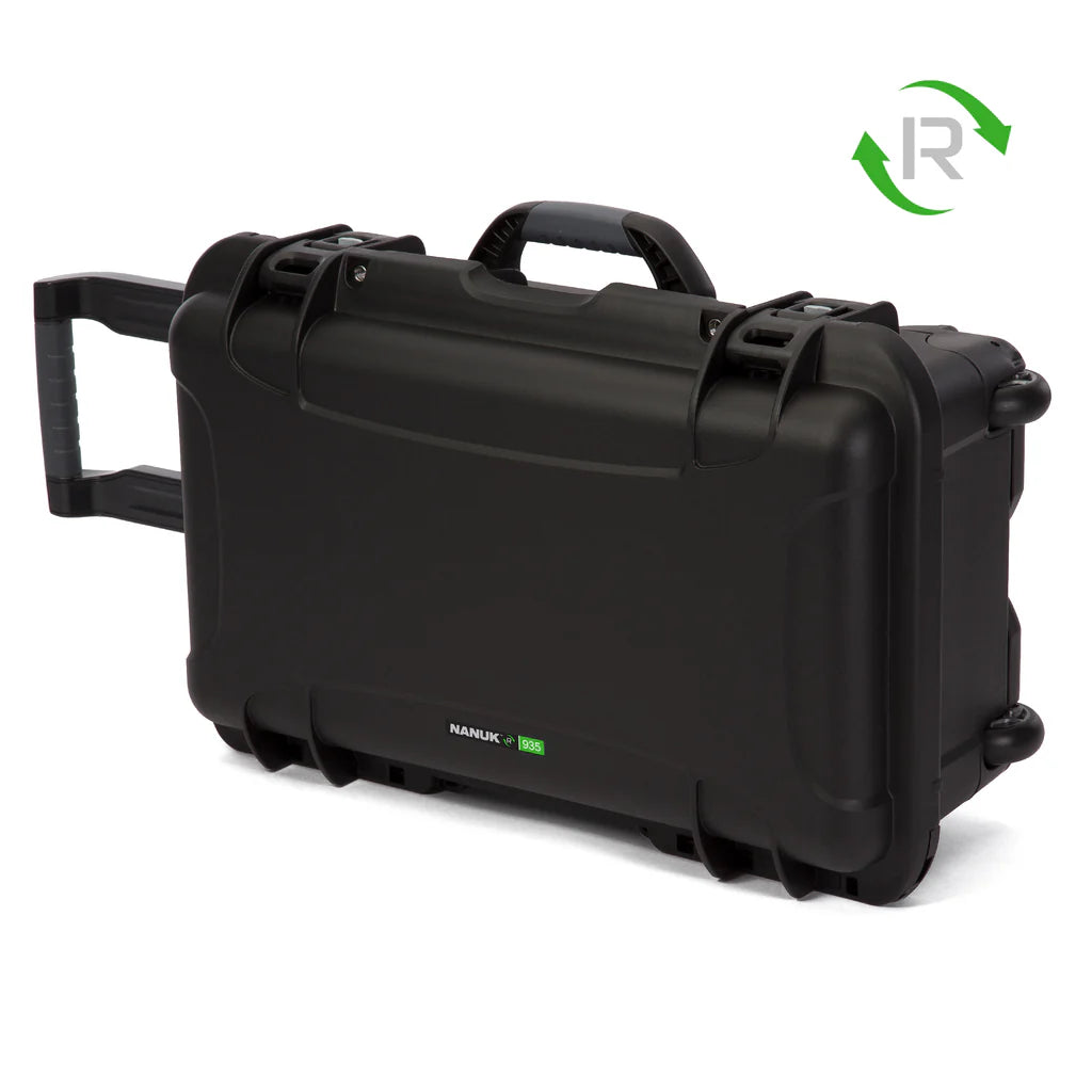 nanuk-cases-935-black-standing-R-series_1024x1024_4aa126dd-842c-47c4-99b0-e48406617a17_1024x1024