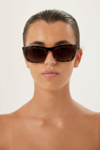 Load image into Gallery viewer, Dolce&amp;Gabbana havana cat eye sunglasses - Eyewear Club
