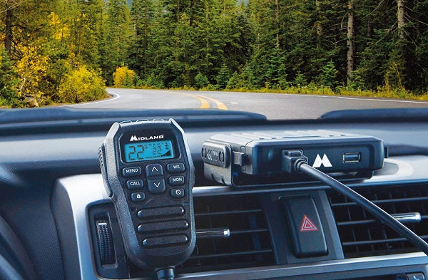 The MicroMobile® MXT275 is a powerful, compact radio that won't take up too much dash space.