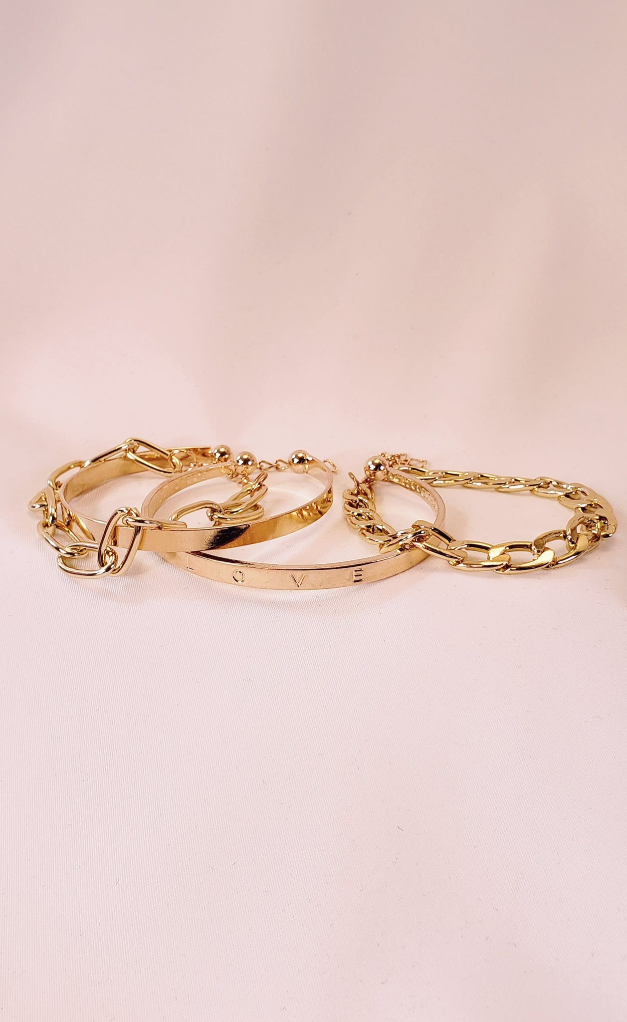 4pcs Letter and Chain Bracelets – See Me Now Boutique,LLC