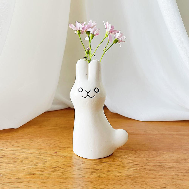 鹿児島 睦 白ウサギの花器 兎 オブジェ En Liten Van (Rabbit