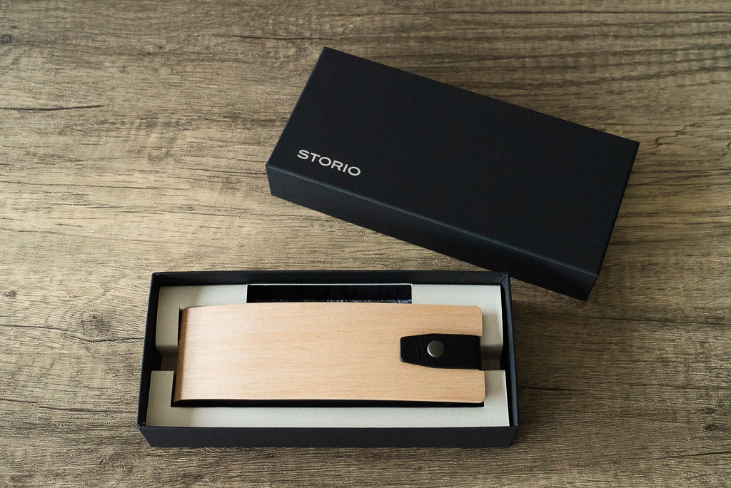 ストーリオ（STORIO）メガネケースマルチ型のパッケージ画像