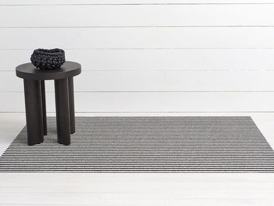 Chilewich Bold Stripe Shag Big Mat - Black/White