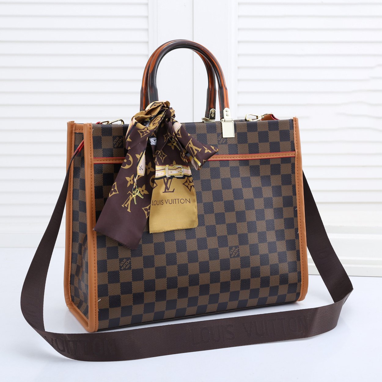 Louis Vuitton LV Classic Tote Bag Bucket Bag Handbag Shopping Bag Fashion Women's Shoulder Cross