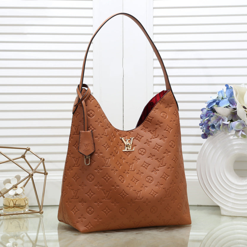 LV Louis Vuitton solid color embossed letters ladies shopping handbags shoulder bag messenger bag