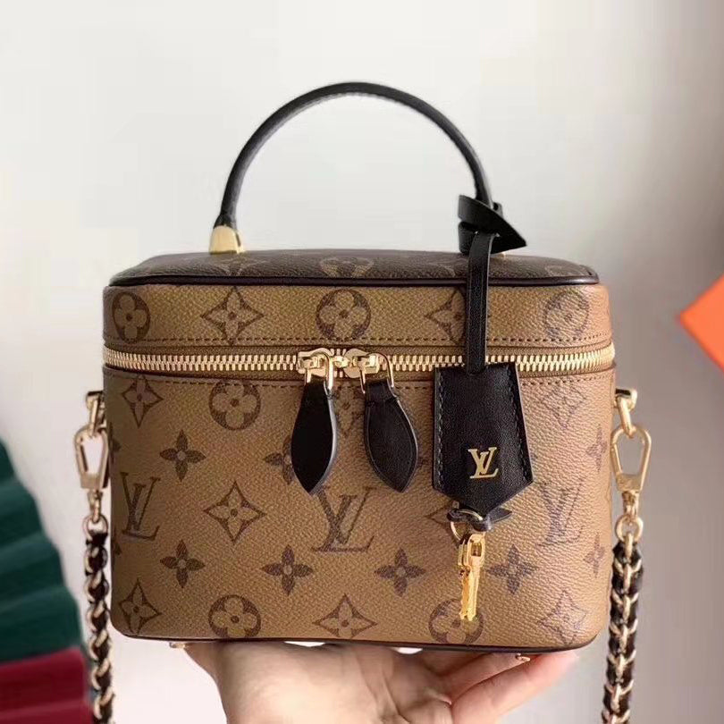 Louis Vuitton LV Fashion Ladies Stitching Crossbody Bag Mini Bucket Bag Cosmetic Bag