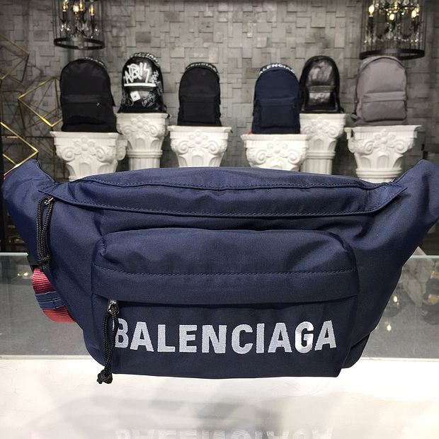 BALENCIAGA MEN'S AND WOMEN'S CANVAS WAIST CHEST PACK CRO