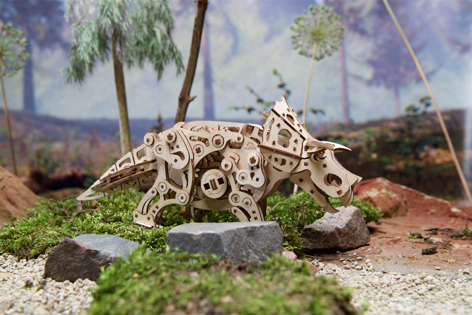 ugears dino triceratopo