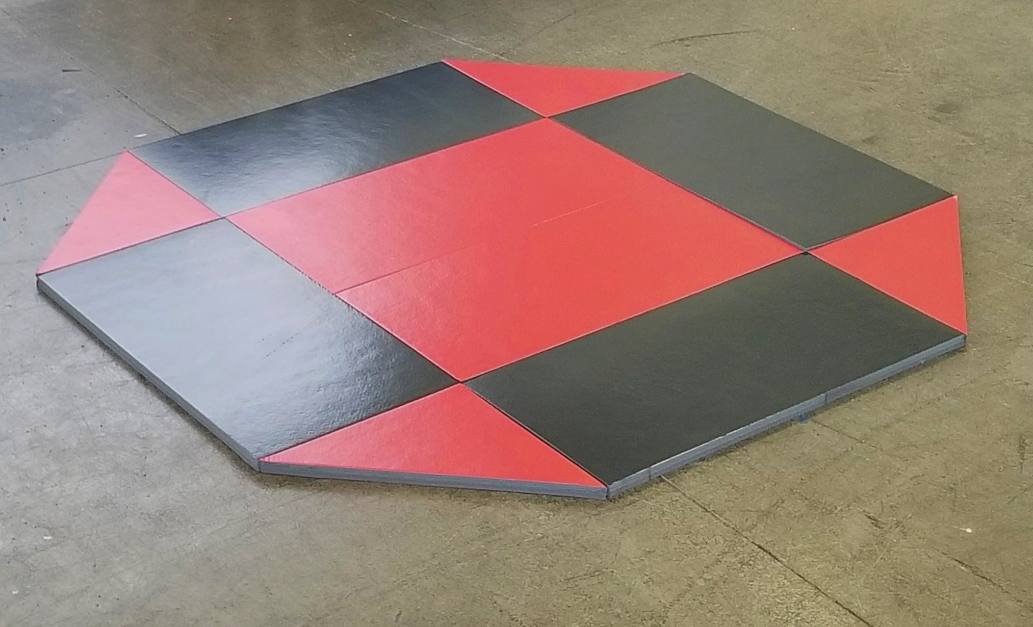 8 X 8 Remnant Octagon Wrestling Mat Black And Red Vinyl Ak