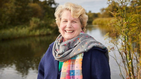 Photo from Channel 4 TV series Extraordinary Escapes with Sandi Toksvig
