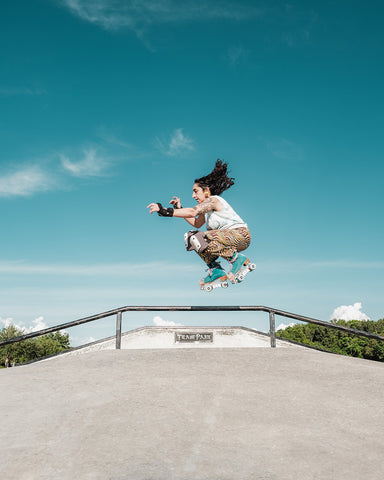 Airoom Datoon doing stunts with classic skates - OmniRoller