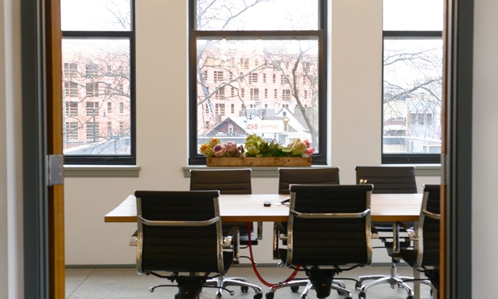 5 Ways To Incorporate Natural Elements Into Your Office Space