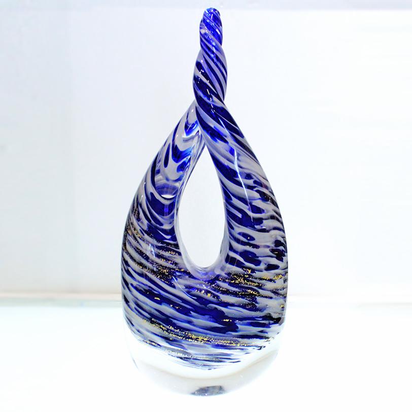 unity glass sculpture