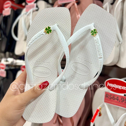 Havaianas Slim Square Logo Pop Up + Pingente Brasil – Armazém dos Chinelos