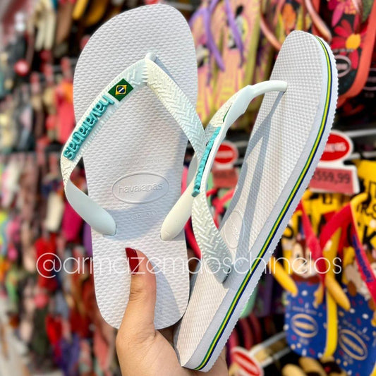 Havaianas Slim Square + Pingente do Brasil e Placa Verde – Armazém dos  Chinelos