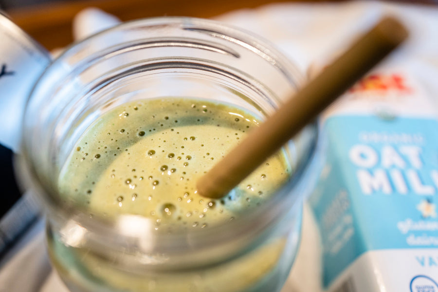 buzzing banana matcha smoothie gnarly nutrition rise brewing recipe 