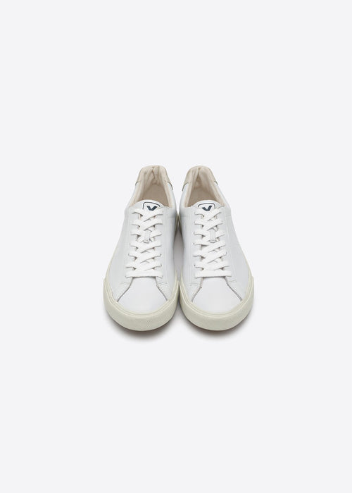 Veja – New Classics Studios