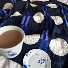 royal-copenhagen-china-and-blue-quilt