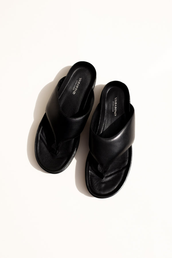 Vagabond Erin black leather flip flop thong sandals | pipe and row - PIPE AND ROW