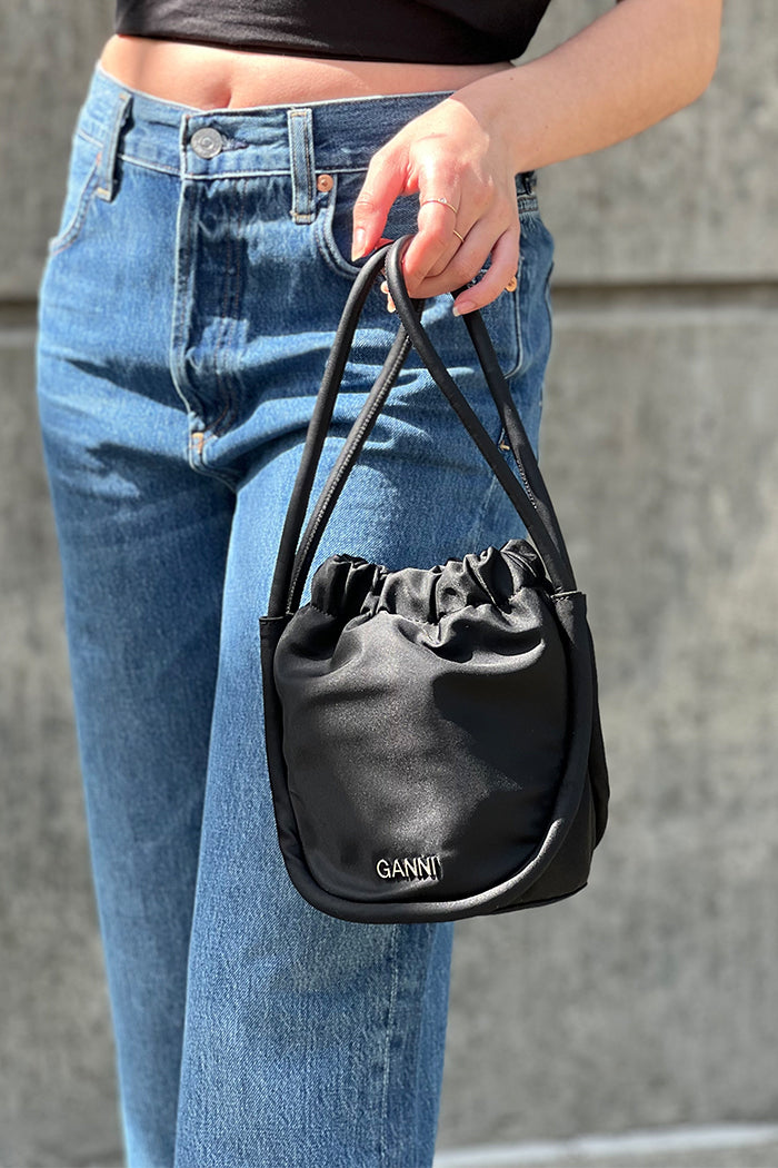 GANNI knot bag black ガニー　ノットバックn°21