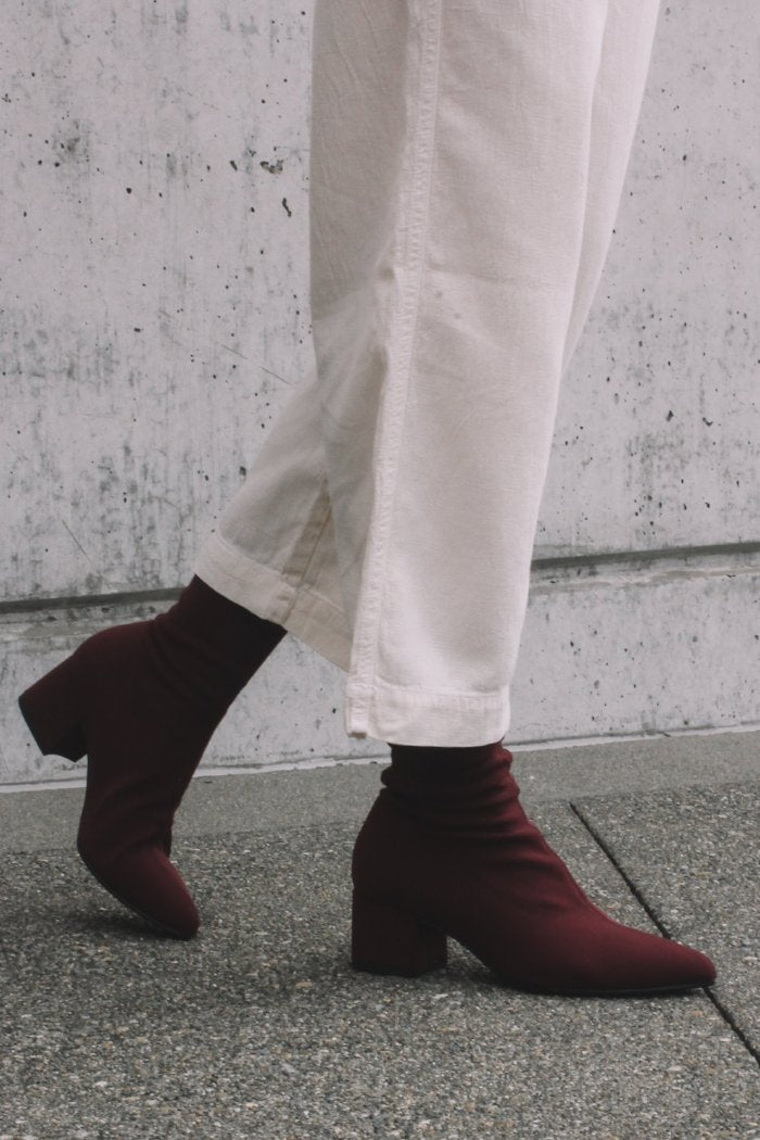 Mya stretchy ankle boot deep wine red 