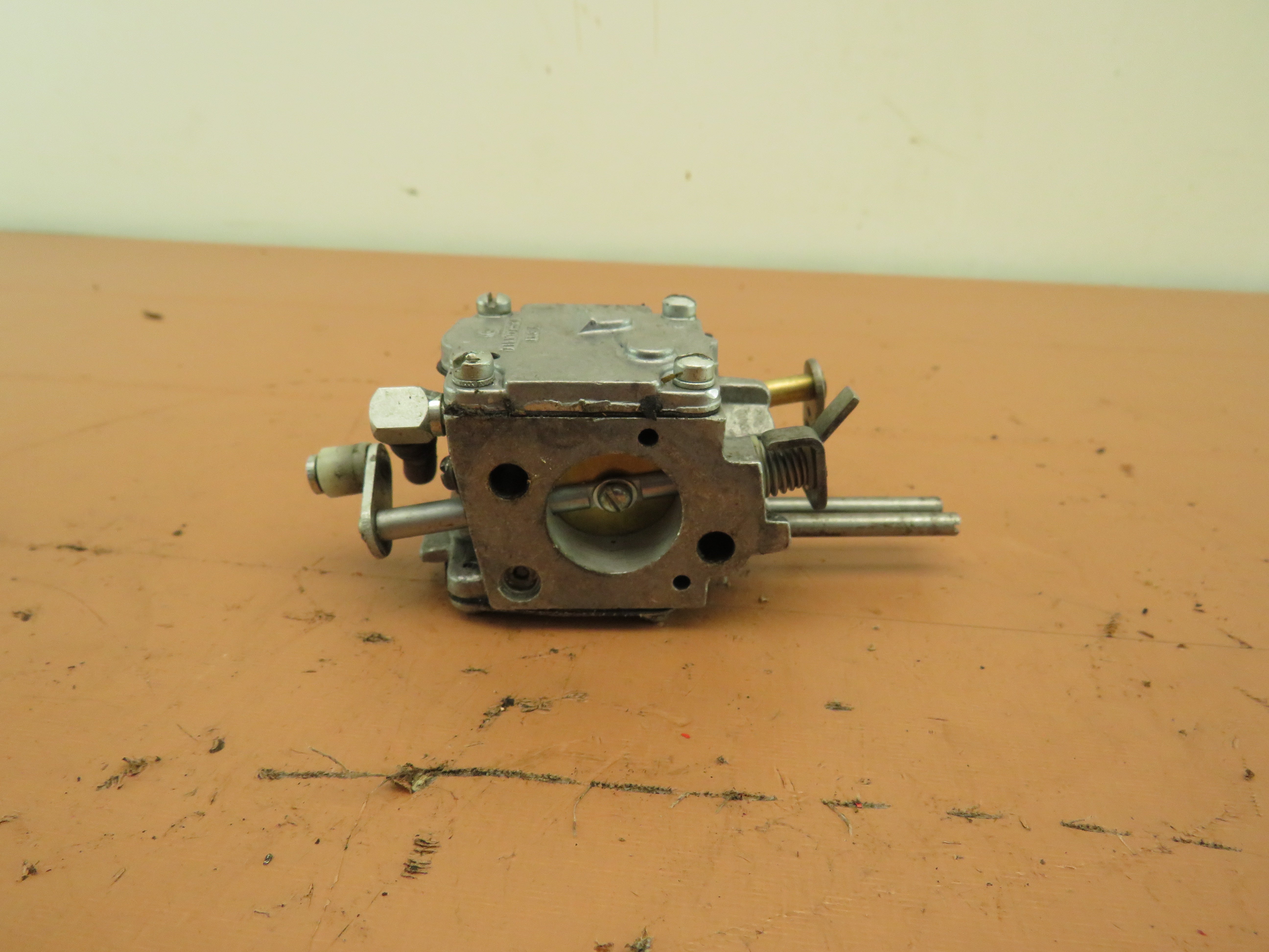 Jonsered 621 OEM Chainsaw Carburetor HS210D (see desc)