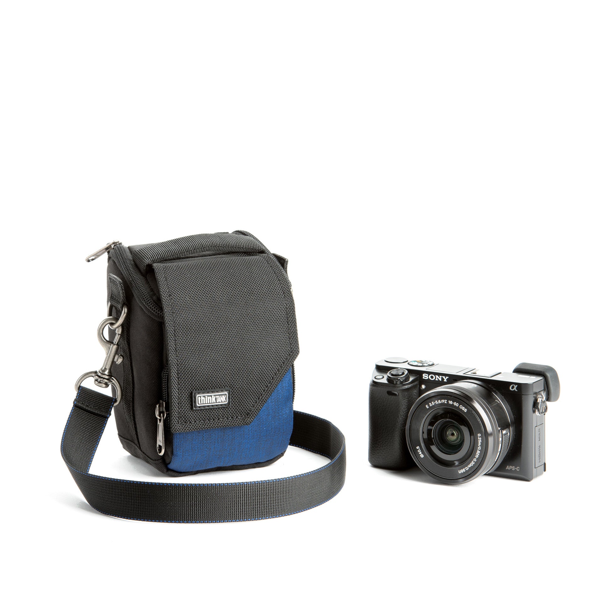 small mirrorless camera bag