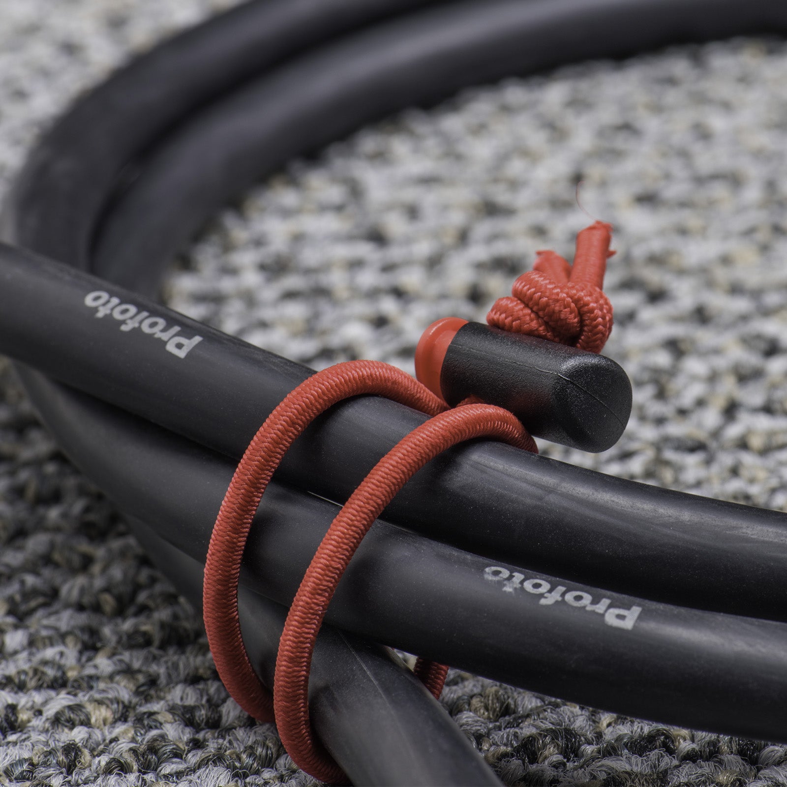 Red Whips™ - Elastic cable ties for gear to anything – Think Tank Photo